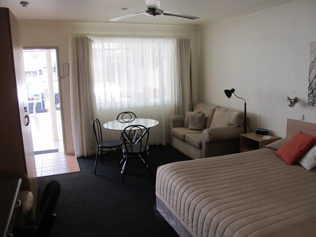 Aston Hill Motor Lodge Port Macquarie Exterior foto
